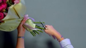 Правила по уходу за срезанными цветами