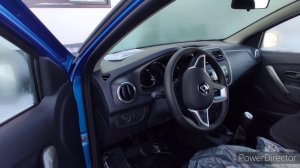 Новый  Renault ? Выбор у официального диллера в автосалоне.SANDERO Stepway. 4к видео
