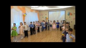 Оркестр. Подготовительная группа. 8 Марта!.wmv