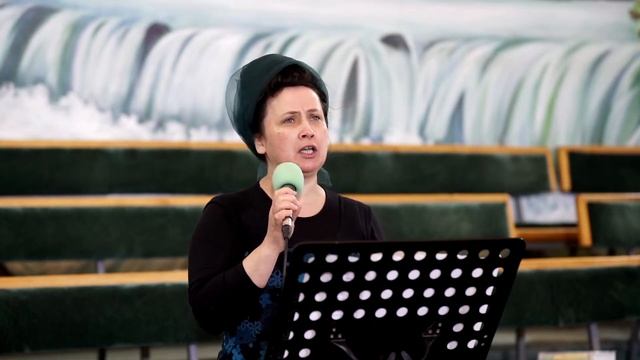 У Бога нету дефицита в слугах | стих | Оксана Віско