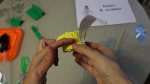 Ромашка из гофрированной бумаги. Для оформления фотозоны. смотреть онлайн