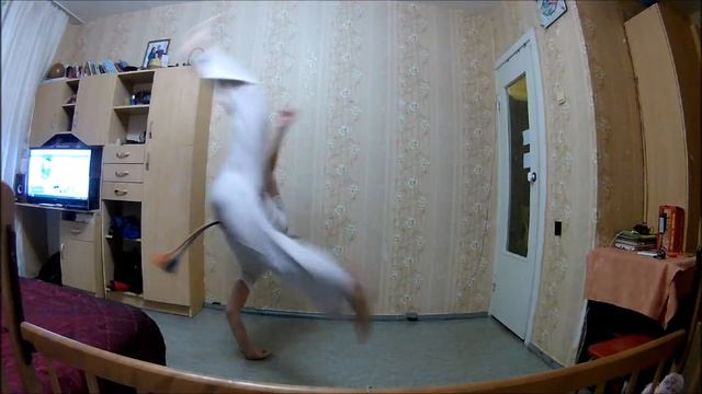 Абада Капоэйра. Тренировка дома. смотреть онлайн