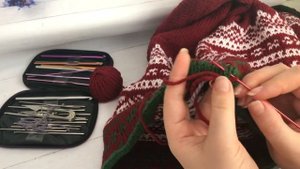 Разрезной жаккард. Часть 2 Закрепление петель перед разрезанием
