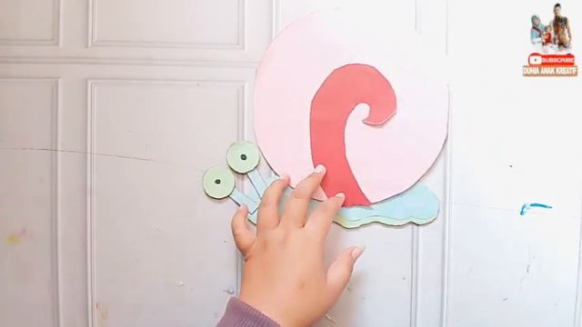 Jam Dinding dari Kardus Bentuk Siput II Wall Clock Making Craft Ideas смотреть онлайн