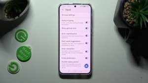 How to Turn On & Off Auto Correction on HUAWEI P60 PRO - Celia and SwiftKey Keyboards