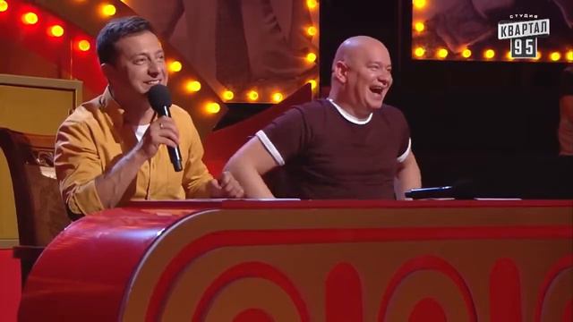 Полный выпуск РАССМЕШИ КОМИКА, 50000 который порвал зал. Лысый плакал смотреть онлайн