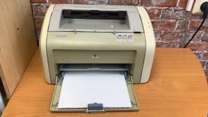 Лазерный принтер HP LaserJet 1020 + Новый картридж