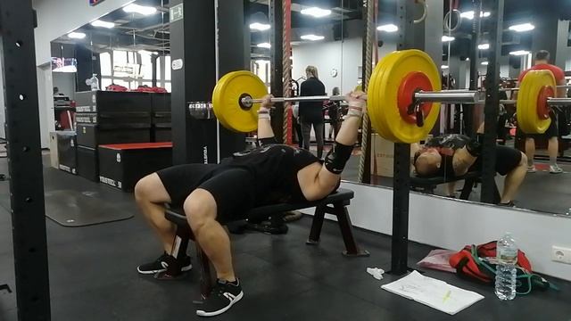 8 Жим лежа,120 смотреть онлайн