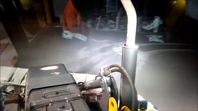 snow plowing with Volvo BM el70