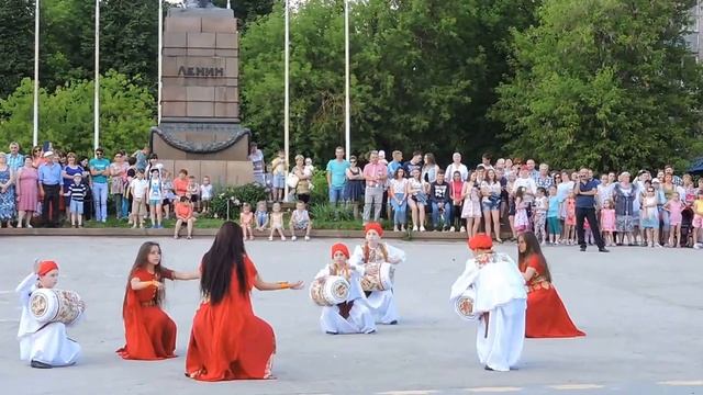 "Индийский танец" Театр моды "Силуэт" смотреть онлайн