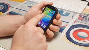 Самый маленький смартфон Unihertz Jelly Star | Распаковка и быстрый обзор