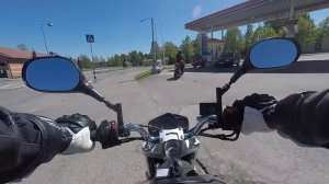SUZUKI GSR 600