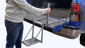 Универсальная ступенька в кузов пикапа.