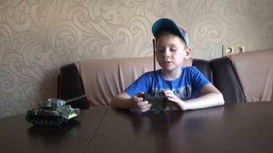 ТАНК  НА ПУЛЬТЕ УПРАВЛЕНИЯ!!! РАДИОУПРАВЛЯЕМЫЙ ТАНК!!!