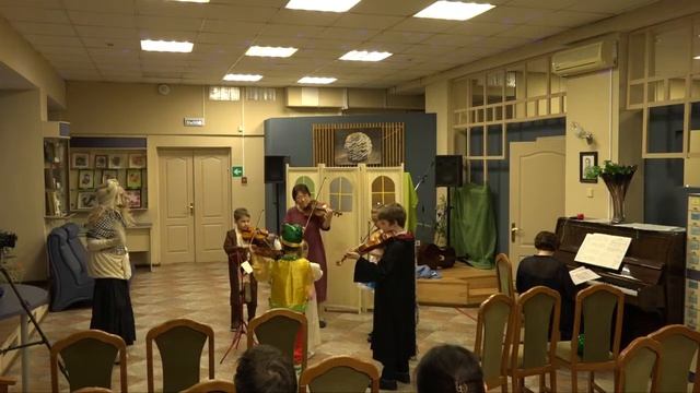 "Необыкновенные приключения учительницы скрипки" - Музыкальная сказка-игра. Постановка Е. Щербаково смотреть онлайн