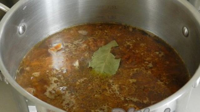 Говядина, тушеная с капустой и картошкой