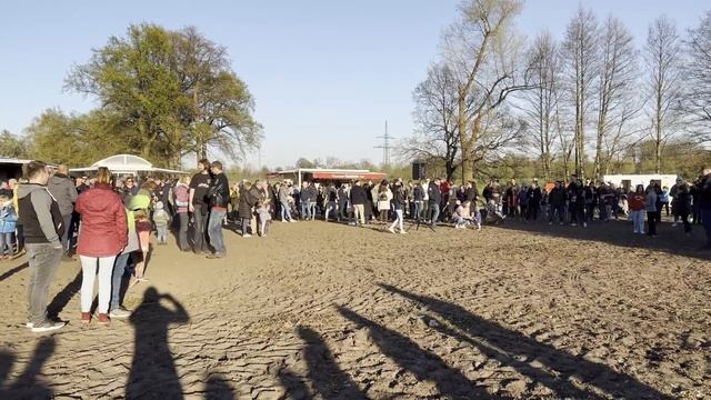 Одна из традиций на Пасху в Германии-Пасхальный Костёр. Osterfeuer. смотреть онлайн