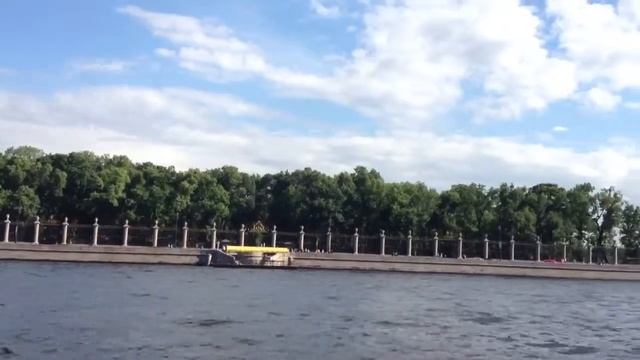 Ограда летнего сада с НЕВЫ смотреть онлайн