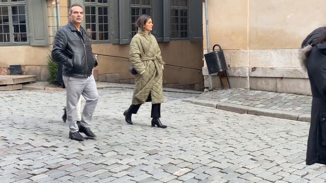 Стрит стайл/ Что носят зимой 2022 в Стокгольме/ Прогулка по Gamla Stan