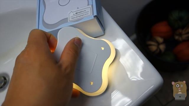 Lenova Motion Sensor Rechargeable Night Light Review смотреть онлайн