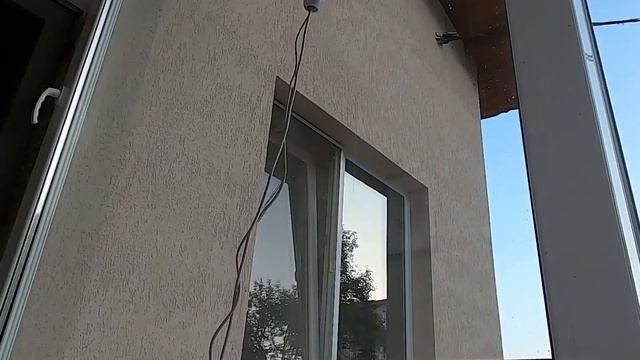 Сравнение роботов мойщиков окон Xiaomi HUTT W55 и Atvel Zorro Z5. Какой робот мойщик окон купить? смотреть онлайн