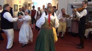 Шведский танец. Шведский танец. Barsebäcks folkdanslag. Rolf Malmström. Folklore.