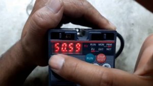 How to sett basic parameters in d700 | factory restore in mitsubishi d700 series