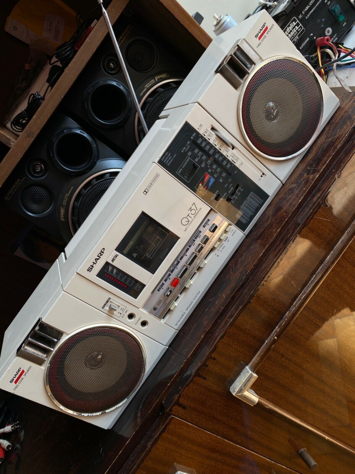 SHARP QT-37H - Rare - Vintage Boombox Stereo.