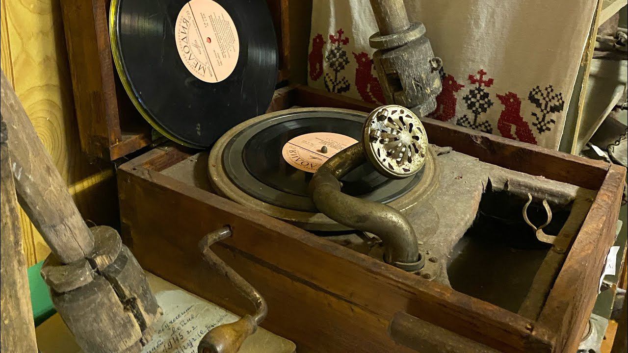 Русская деревня. Маленькая частичка истории одного села. Поход в музей с. Саполга. смотреть онлайн