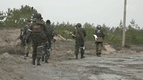 Войска ЛНР при поддержке российских военных ведут активное наступление в районе Северодонецка