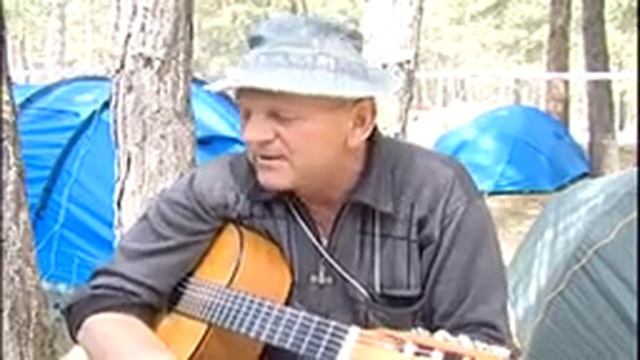 Под небом голубым Спелеолог