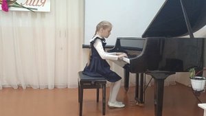 Т. Остен "Великан в семимильных сапогах" (исполняет Королева Пелагея)
