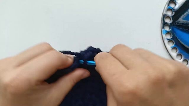 Сумка кругляшка крючком с эпоксидной смолой