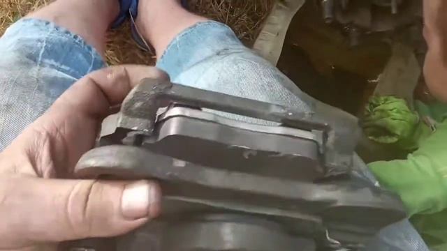 Замена, смазка и прокачка тормозного суппорта газель