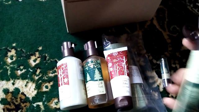 Распаковка посылки от Ив Роше,заказ по новогоднему бланку! смотреть онлайн