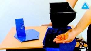 Корморезка Эликор 1 исп 4 в работе. Крошим Морковку