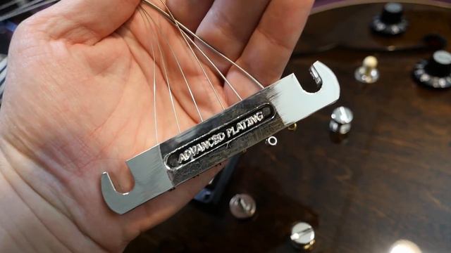 The Owl Guitar Is Here! | 2021 Gibson Jim James My Morning Jacket Signature ES-335 70s Walnut Revie смотреть онлайн