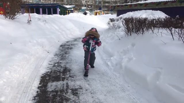 Самокат -снегокат смотреть онлайн