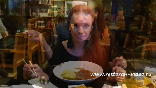 ГДЕ ПОЕСТЬ В МОСКВЕ В ЦЕНТРЕ??!! ОДИН КОКТЕЙЛЬ БЕРЁШЬ - ВТОРОЙ В ПОДАРОК!)) смотреть онлайн