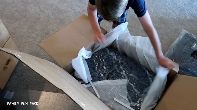 GIANT BEAN BAG CHAIR COSTCO HAUL смотреть онлайн