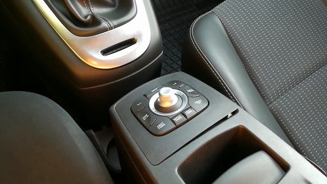 Снятие джойстика управления навигацией Рено сценик 3 смотреть онлайн