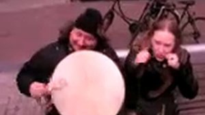 Игра на бубне и вьетнамском варгане (Live in Amsterdam)