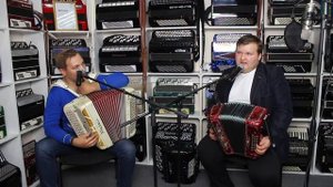 ?ВОТ ЭТО ГОЛОСИНА! СТЕНЫ ДРОЖАТ, СТЕКЛА ЛОПАЮТСЯ!?