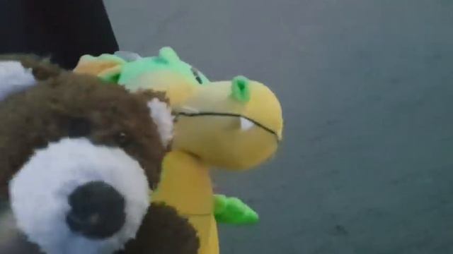 ВЫИГРАЛИ НОВЫЕ ИГУШКИ В АВТОМАТАХ ХВАТАЙКА!? БОРЬБА ЗА СОВУ