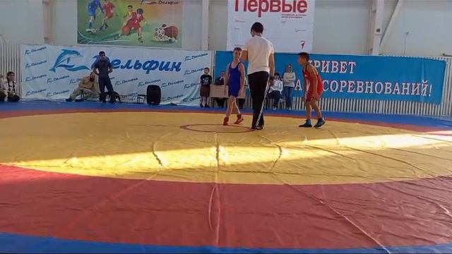 32кг.Первенство СШ г.Ершова по греко-римской борьбе. ВК:2013-2014г.р. 10.02.2024г. смотреть онлайн