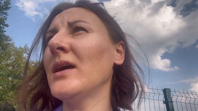 ГОЛУБЬ ВЕСЬ В ГУДРОНЕ | ЧТО С ЭТИМ МИРОМ НЕ ТАК ? ЧИТАЙ ОПИСАНИЕ #помощьживотным #птицы