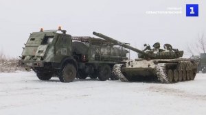 Топливозаправщики РФ помешали окружению танкового подразделения