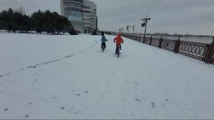 BMX зимой. Снег и возможности велосипеда