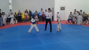 Тхэквондо спаринг Тимур 9лет (Taekwondo sparring Timur 9 years old )