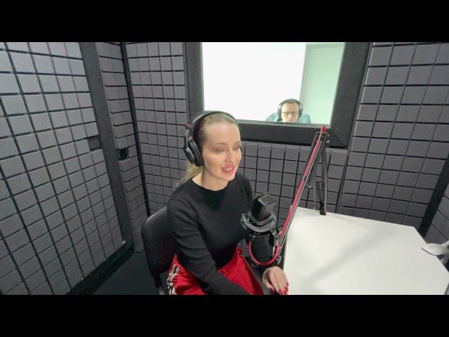 #Бекстейдж| Анастасия Югова читает аудиокнигу «Продвижение ВКонтакте»